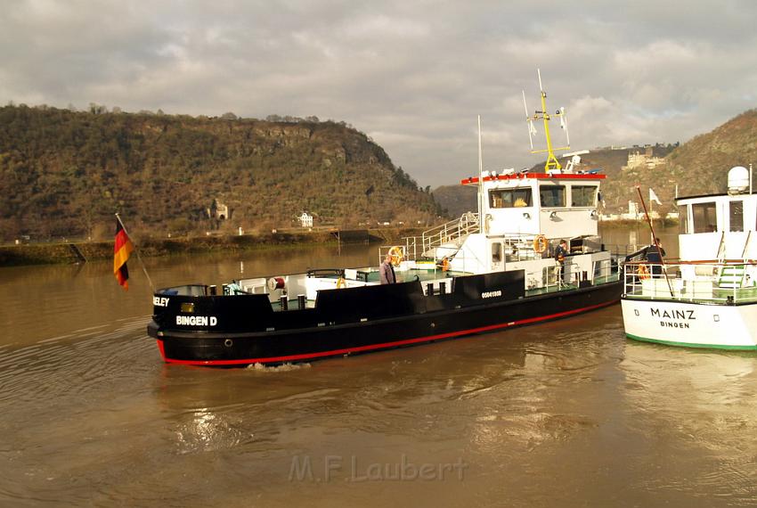 Schiff gesunken St Goarhausen Loreley P157.jpg